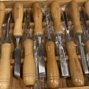 Alternative view of Titan Wood Chisel Set