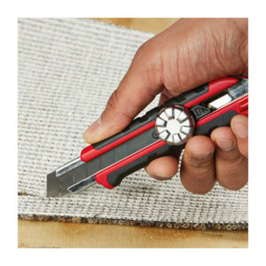 18mm Snap Off Knife with Metal Lock and Precision Cut Blade, Milwaukee 48-22-1961 - Image 4