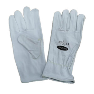 Durable leather welding gloves with heat resistance, reinforced stitching, and comfortable fit for hand protection during welding and metalwork.