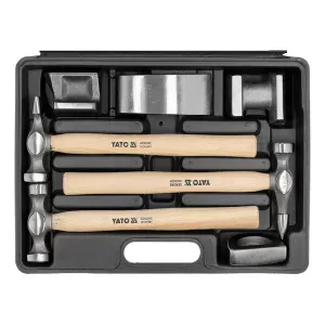 picture of the hammers in the case