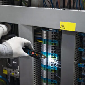 Bosch GVD 1000-17 Voltage Tester – IP67, CAT IV 1000 V