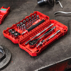 Milwaukee 38-Piece 1/4" Ratchet, Driver & Socket Set – Metric