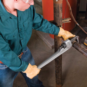 RIDGID Aluminum Straight Pipe Wrench – Lightweight Heavy-Duty Pipe Tool (14” & 18”)