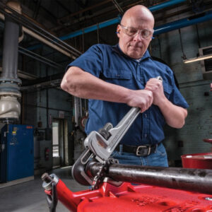 RIDGID Aluminum Straight Pipe Wrench – Lightweight Heavy-Duty Pipe Tool (14” & 18”)